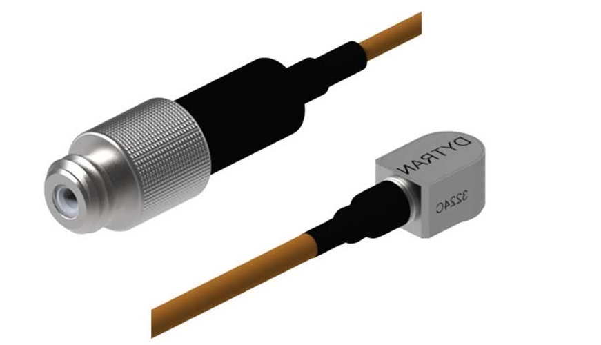 微小型加速度傳感器22 - 副本.png